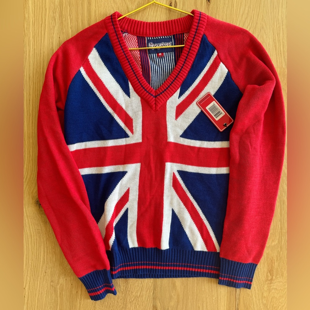 NWT Woman’s Tipsy Elves Union Jack UK Sweater